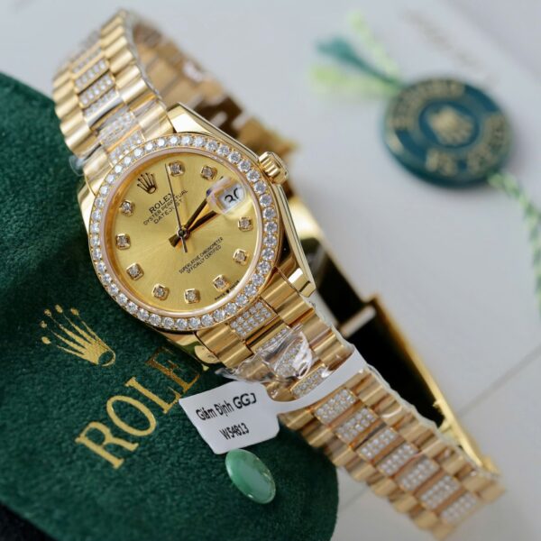 Rolex DateJust Women's Watch Gold Dial - Image 3