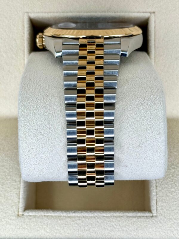 Rolex Datejust 41mm 126333 Two-Tone Jubilee Black Diamond Dial - Image 2