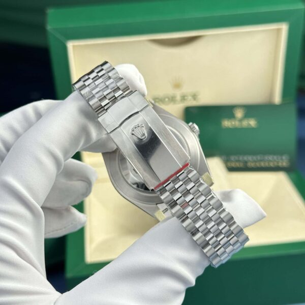Rolex Datejust 41 126334 Green Dial Swiss Super Clone - Image 8