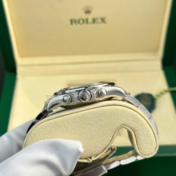 Rolex Daytona 116599 Rainbown Replica Watch Highest Quality - Image 9