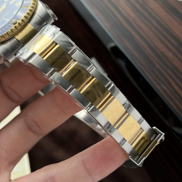 Rolex Submariner 126613LB Dial Blue Clean Factory 41mm - Image 4