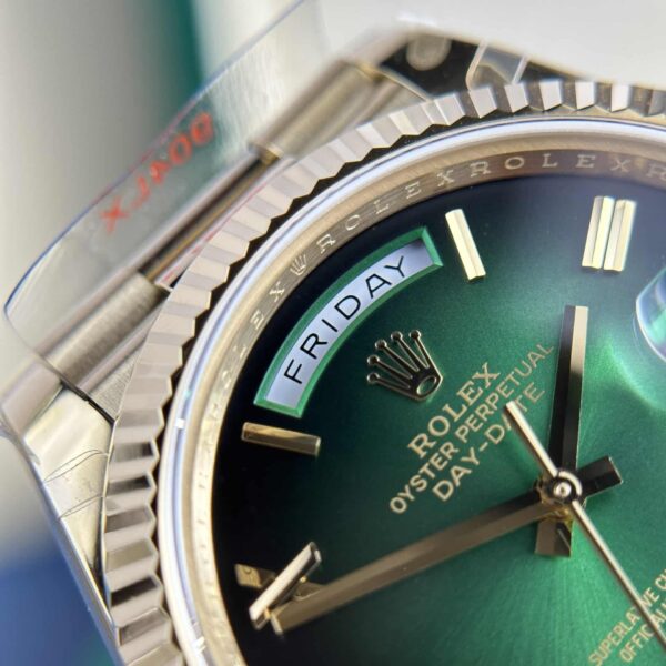 Rolex Day-date Greem Ombre Dial 228238 41mm - Image 9